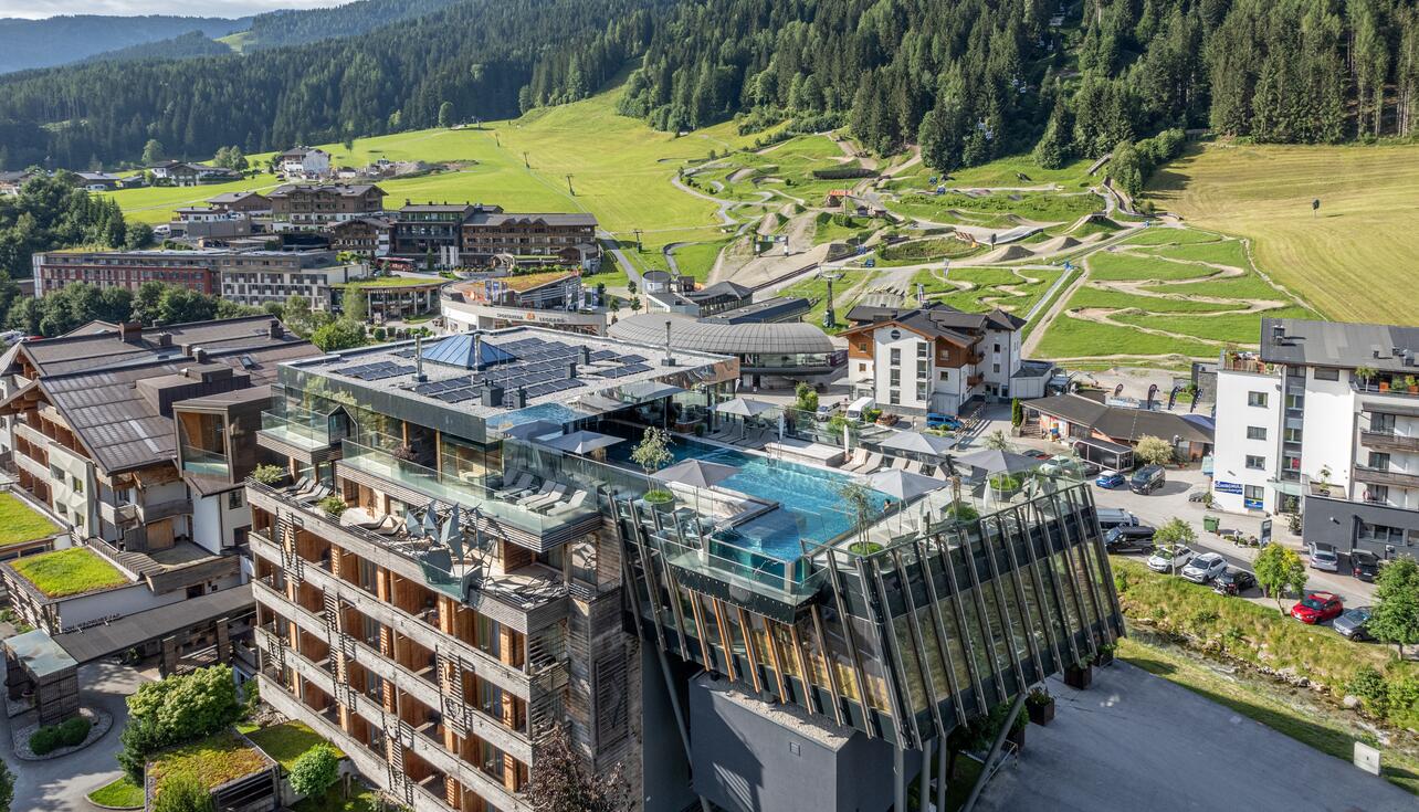 Drone image of the Salzburger Hof with bike park in the background