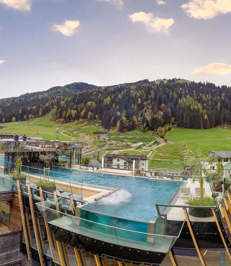 hotel Salzburger Hof infinity pool