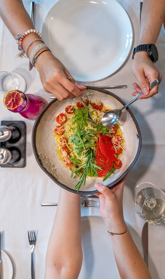 Gourmet dish hotel