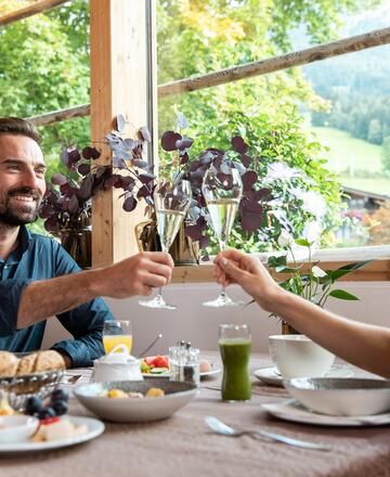 Frühstück zu Zweit in Leogang