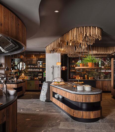 buffet at the Salzburger Hof