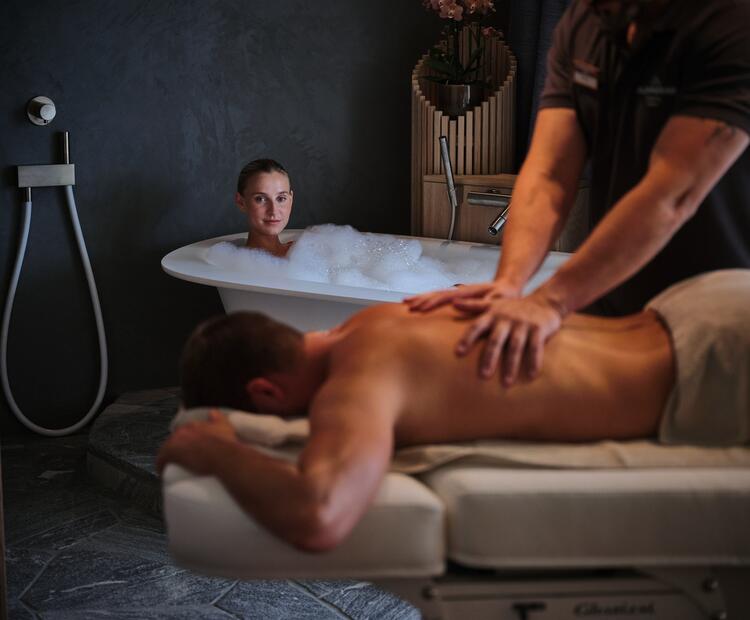 Massage im Wellnessurlaub in Leogang