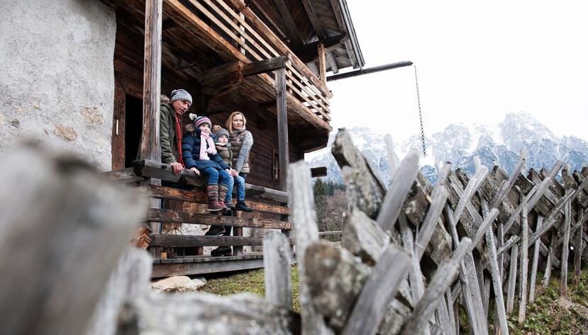 family hike Abergalm Leogang