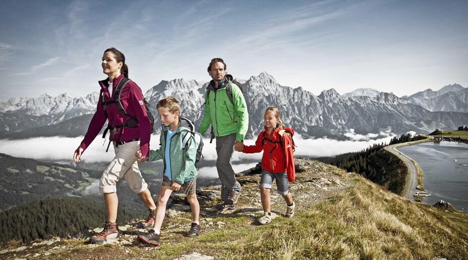 hiking holiday with family Salzburger Land