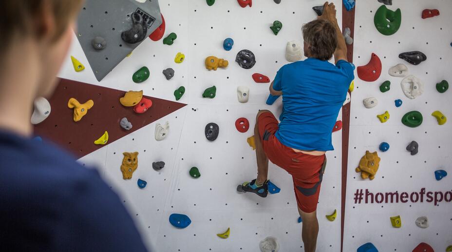 bouldering room Salzburger Hof Leogang