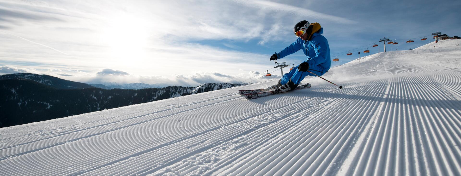 skiing on winter holiday in Leogang